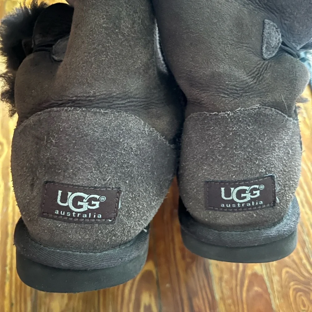UGG Dark Brown Shearling Boots - Picture 4 of 5